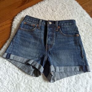 LEVI'S jean denim shorts 24